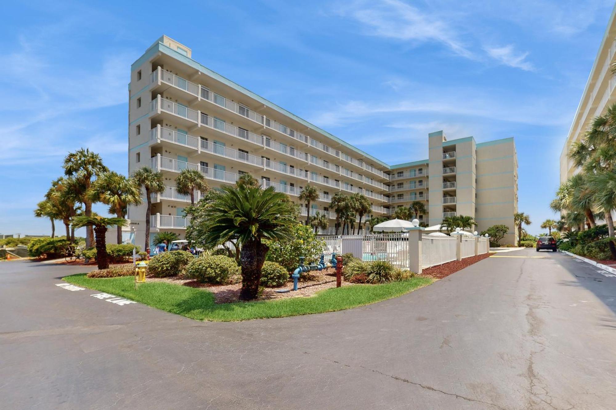 Atlantic Sands Condos Cocoa Beach Room photo